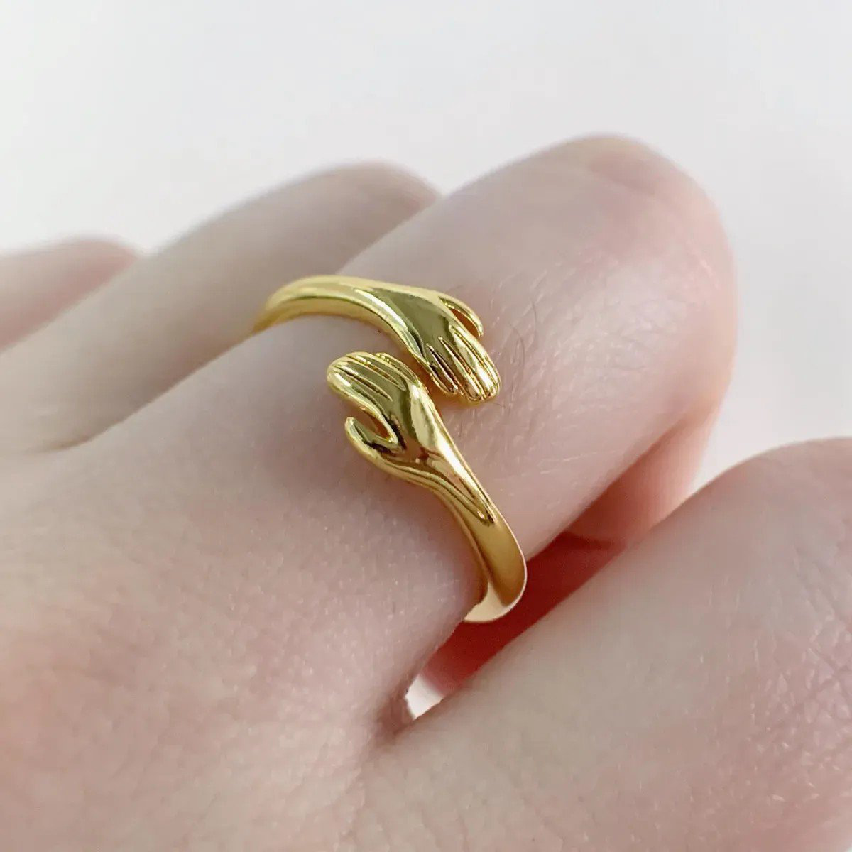 Golden Hug Ring | PSE-M149