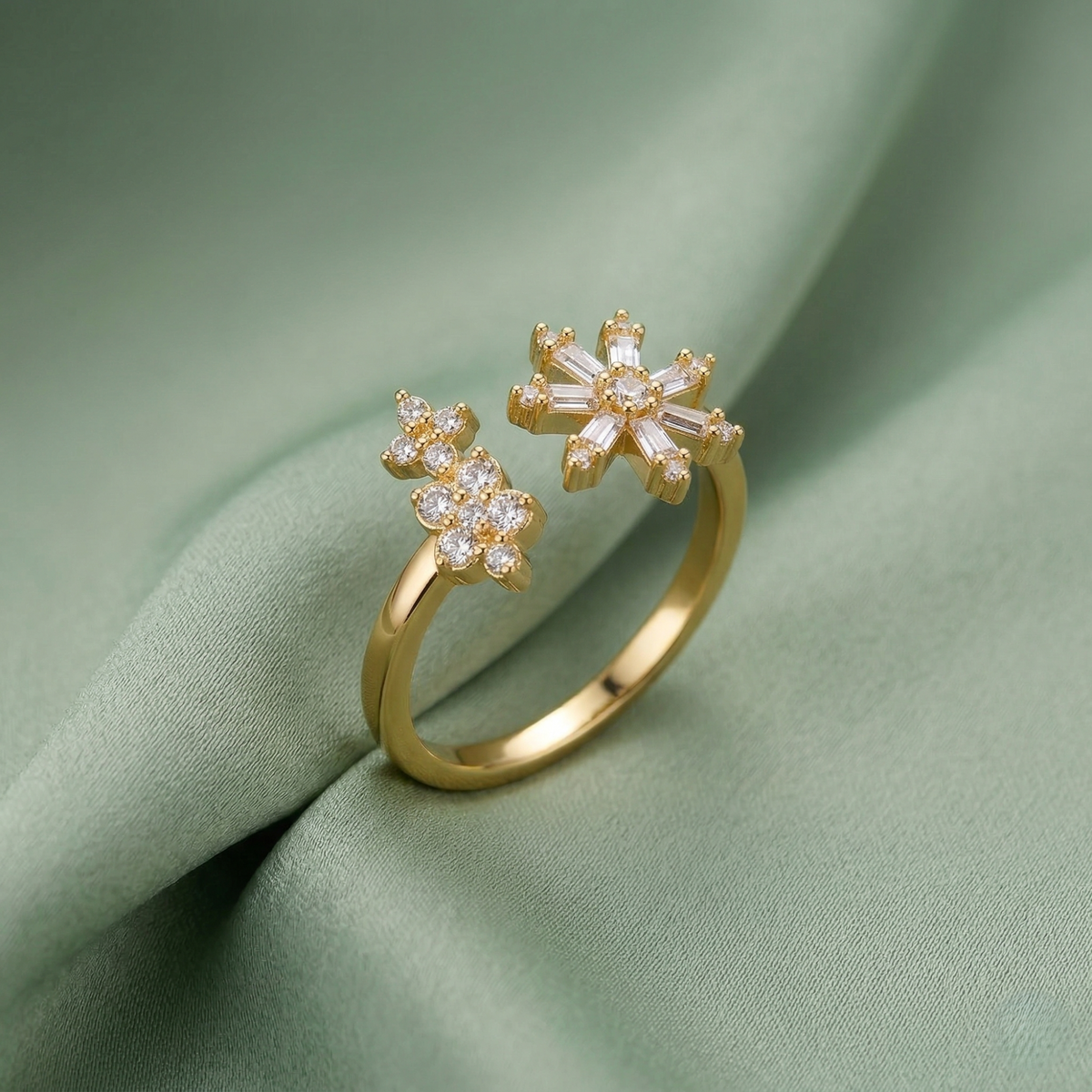 925 Sterling Silver Clear Snowflake Open Ring Yellow Gold Finish Jewellery for Women | Size 6