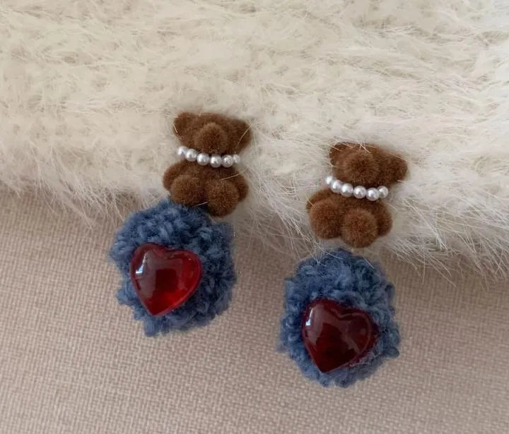 Teddy Bear Heart Drop Earrings – Cute Plush Statement Jewellery M1049
