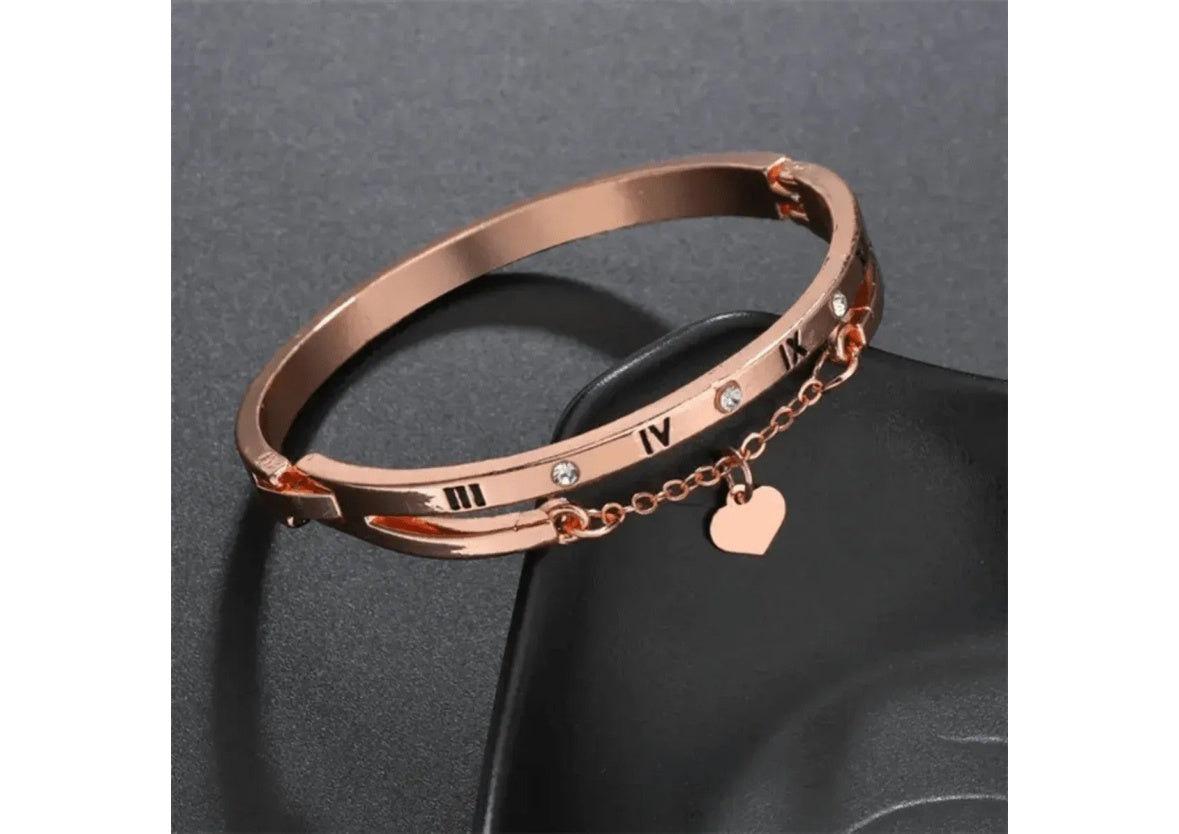 TheVinelndia Roman Numerals Heart Pendant Charm Bangle Bracelet | Image 3