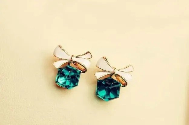Green Cube Stone Bow Stud Earrings, view 2