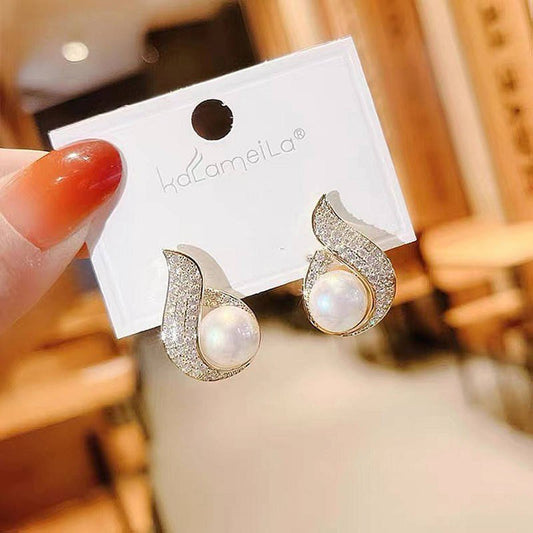 Pearl Crystal Swirl Stud Earrings