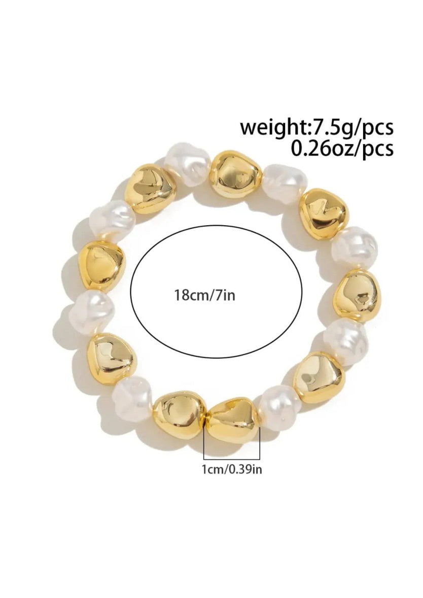 Pearl and Gold Beaded Bracelet | Image 2