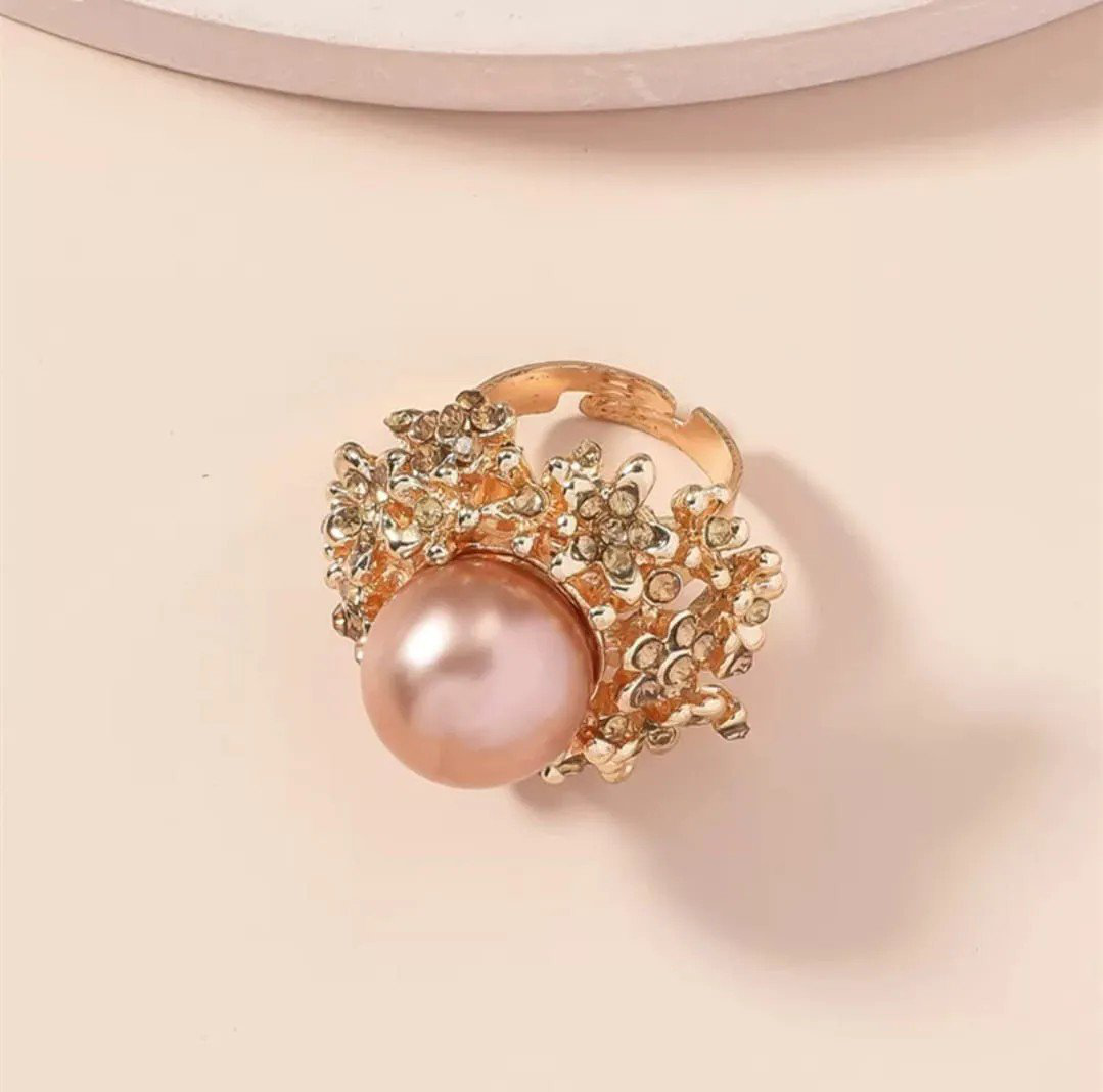 Big Pearl Finger Ring Rose Gold Floral Statement Ring | PSE-M1033