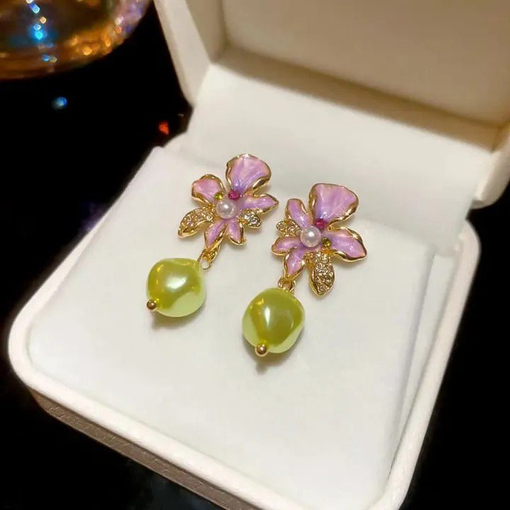 Faux Pearl Flower Stud Earrings PSE-M1093 PSE-M1093_04.jpeg