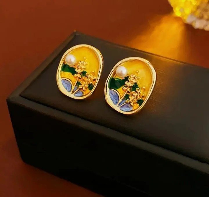 Flowers Pearl Stud Earrings | AUREX Korean-Inspired Earrings PSE-M1400 PSE-M1400_04.jpeg