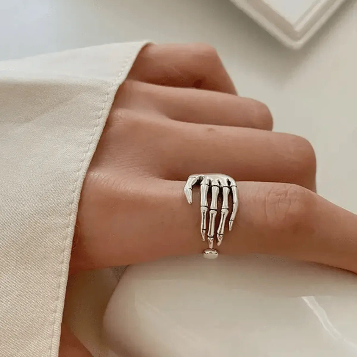 Skeleton Hand Ring | PSE-M162