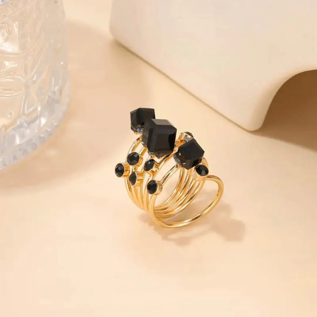 Black Stone Multi-Layer Cocktail Ring | PSE-M836