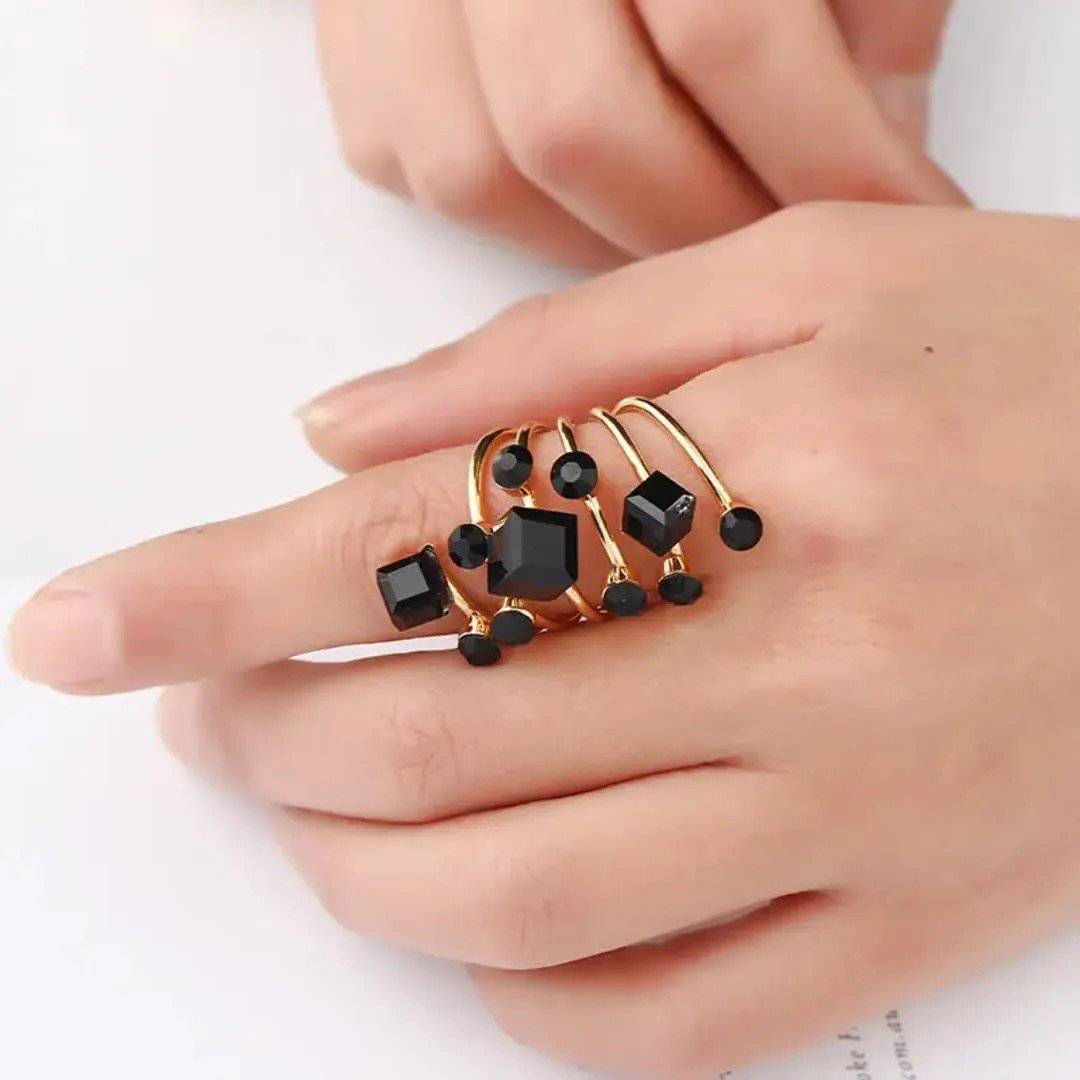 Black Stone Multi-Layer Cocktail Ring | PSE-M836