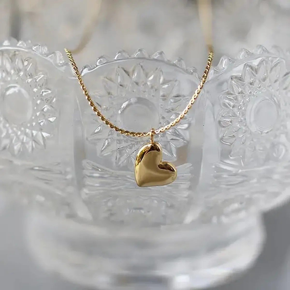 Gold Plated Minimal Heart Shaped Pendant Necklace with Chain - view 4