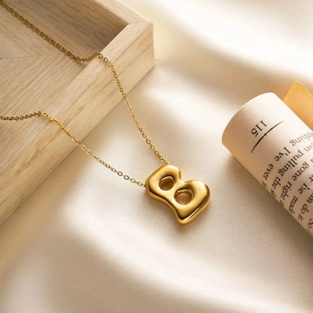 Gold Letter B Chain Necklace