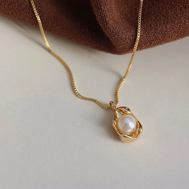 Elegant Pearl Drop Pendant Necklace - view 2