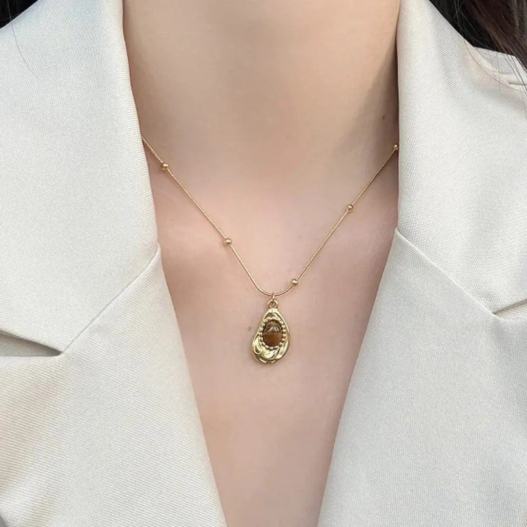 Oval Tiger Eye Pendant Necklace Stainless Steel - view 3