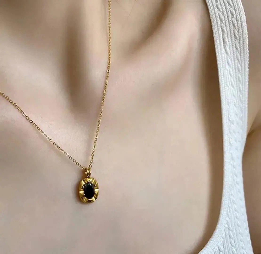 Gold Chain Necklace with Black Gemstone - view 4
