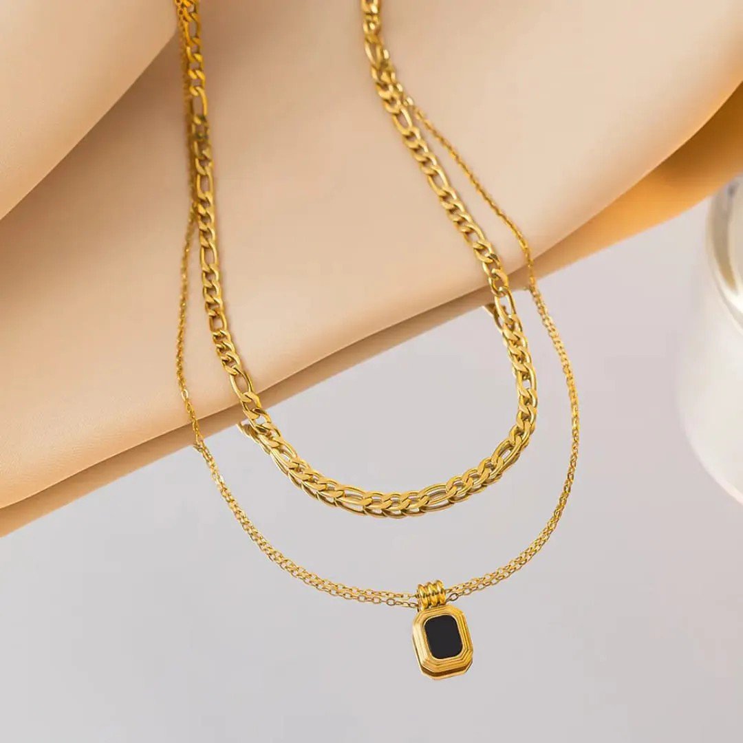 Gold Layered Black Pendant Necklace - view 4